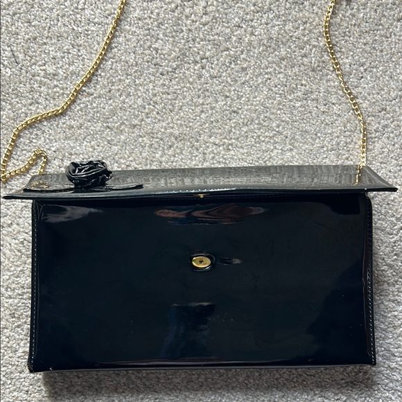Vintage Ande Black Patent Leather Purse with Gold Chain - Picture 4 of 8